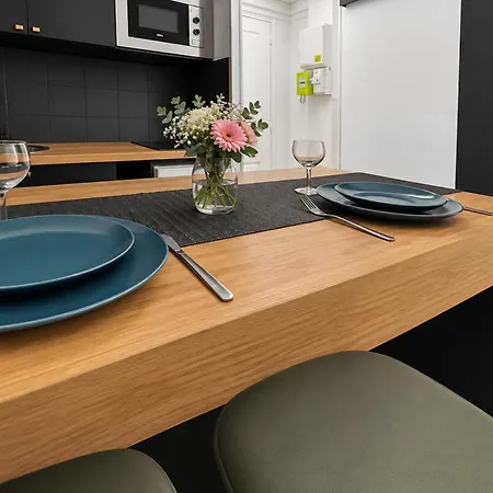 Design Avec Terrasse 2 Pers Apartment *